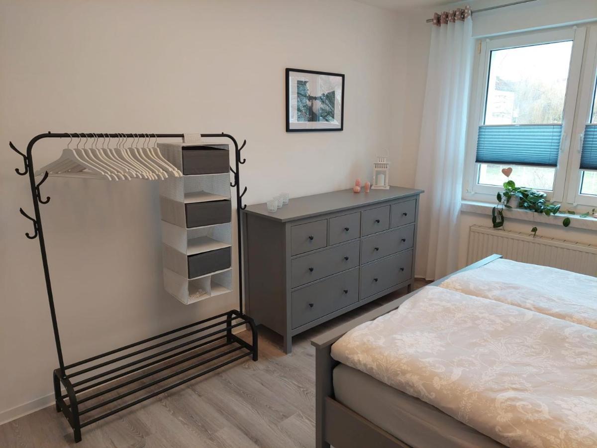 Helles Modern Eingerichtetes Apartment Halle  Exteriör bild